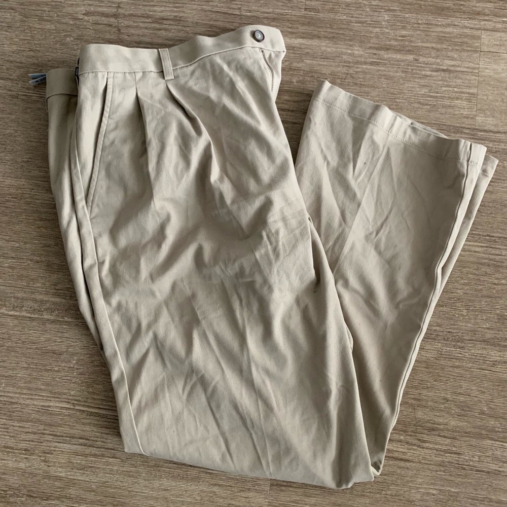 Classic Fit Men’s Beige Dress Pants